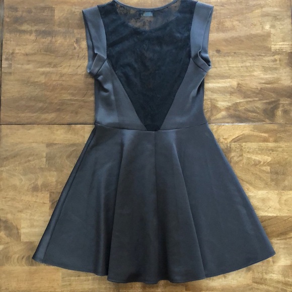 Beautiful Party Dress - Picture 2 of 2